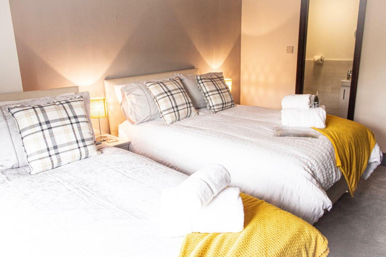 Old Silent Inn Haworth Room photo