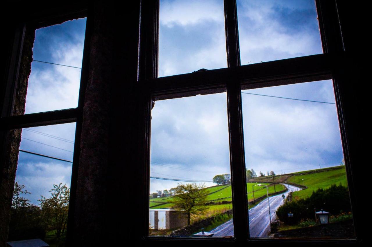 Old Silent Inn Haworth Exterior photo